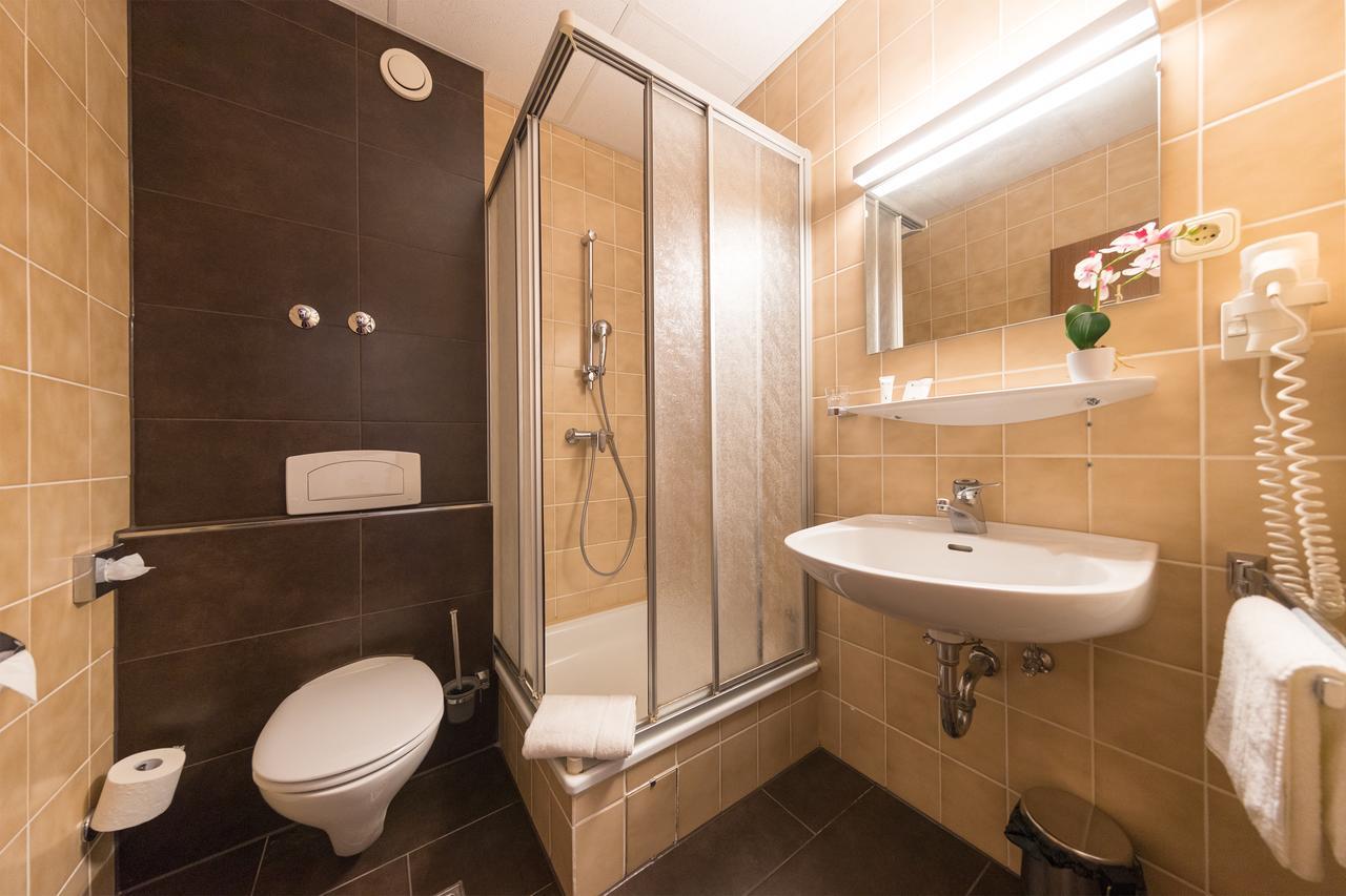 Cityhotel Uelzen Quarto foto